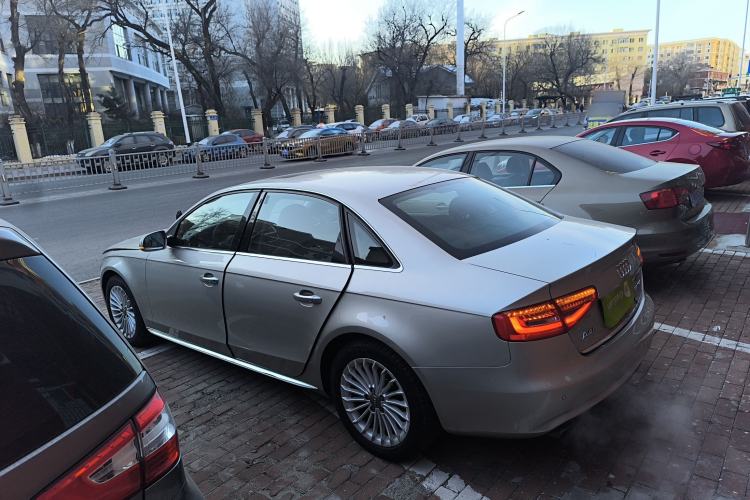 Used Audi A4L 2016 35 TFSI Collector's Edition Automatic Standard Model
