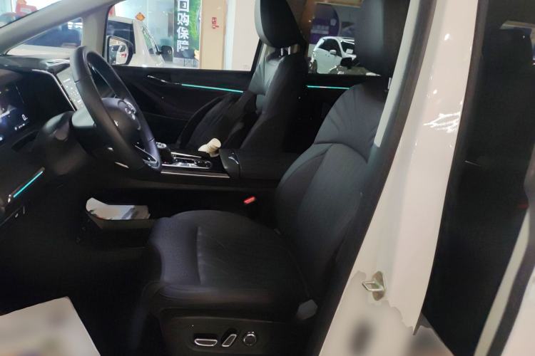 Used GAC Trumpchi M8 2024 Master Series 400T Ultimate Edition
