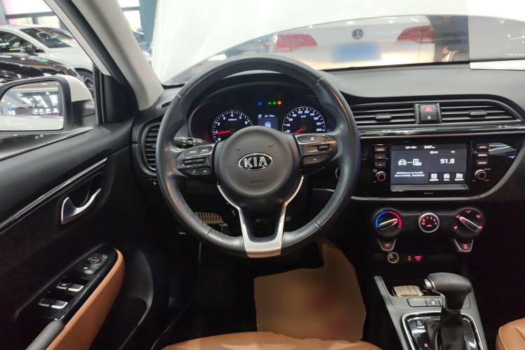 Used Kia KX Cross 2018 1.6L Automatic Dynamic Sunroof Version
