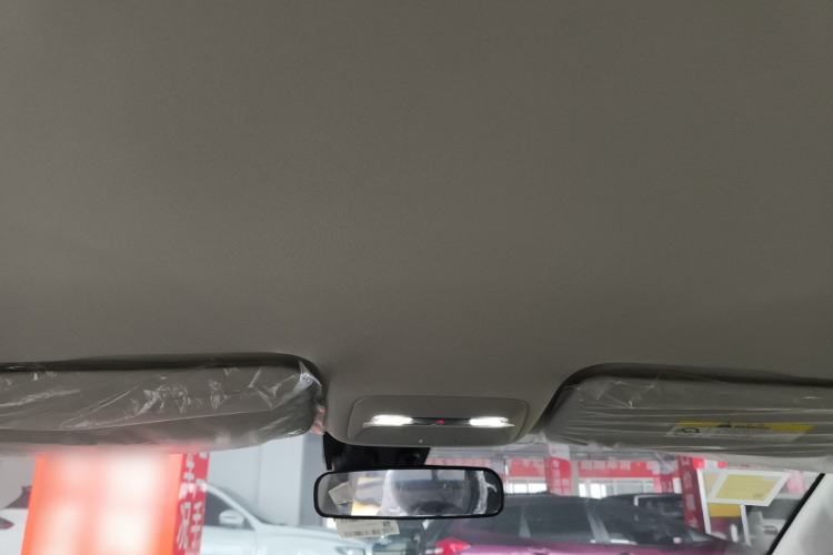 Used  3 2025 330km Freedom Edition