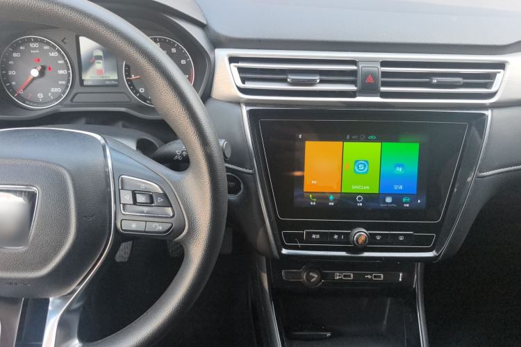 Used Roewe i5 2020 1.5L Manual 4G Connect Leehao Flagship Edition
