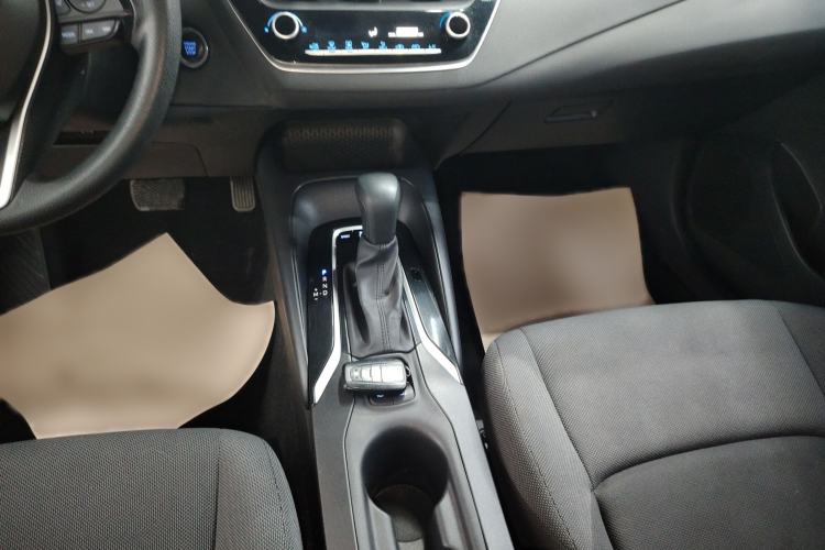 Used Toyota Levin 2019 185T CVT Luxury Edition China VI Standard
