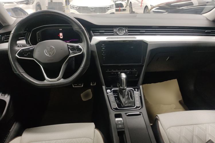 Used Volkswagen Magotan 2023 2 Million Units Commemorative Edition 330TSI DSG Luxury Version