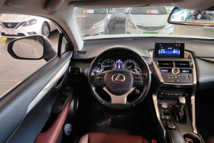 Used Lexus NX 2015 200T All-Wheel-Drive Fēngshàng Edition
