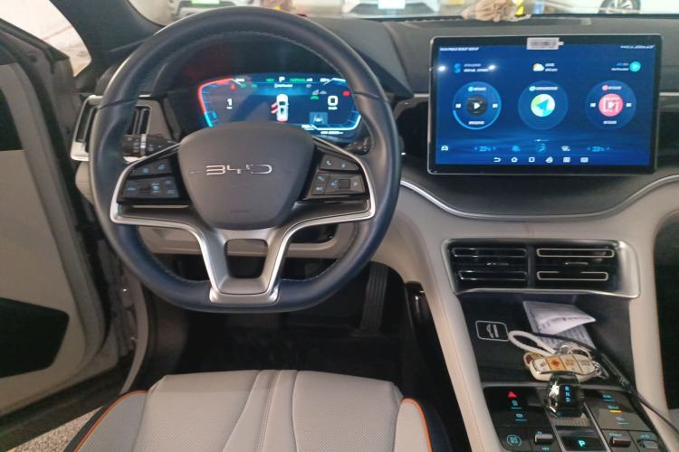 Used BYD Song PLUS New Energy 2023 Champion Edition DM-i 110KM Flagship PLUS