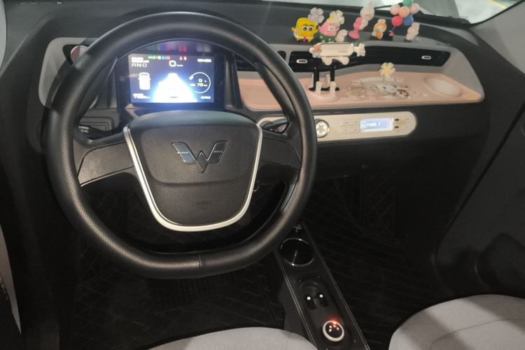 Used Wuling Hongguang MINIEV 2022 Macaron Fashion Model Lithium Iron Phosphate
