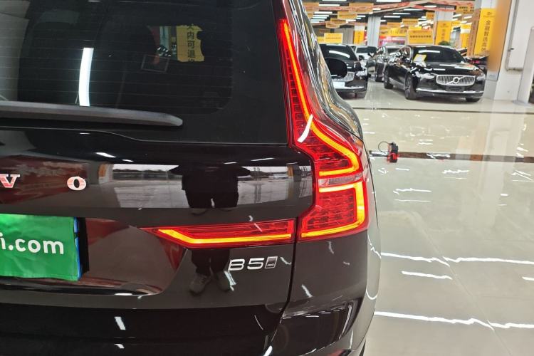 Used Volvo XC60 2024 B5 4x4 Smart Luxury Edition
