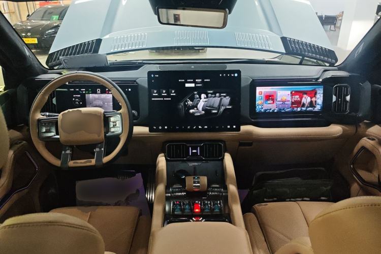 Used  Leopard 8 2025 Smart & Brave Flagship Edition 7 Seats