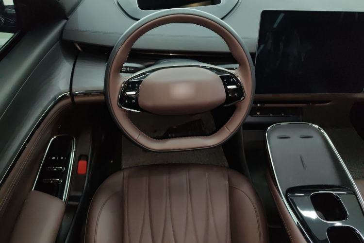 Used  A07 2025 Blue Whale Pure Electric 710 Flagship Model
