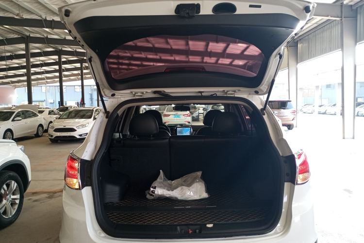 Used Hyundai ix35 2015 2.0L Automatic 2WD Comfort Edition China IV Standard
