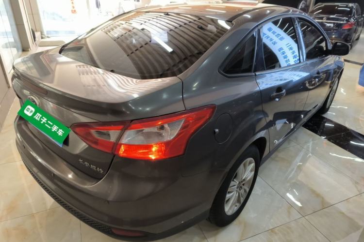 Used Ford Focus 2012 Sedan 1.6L Automatic Comfort Model
