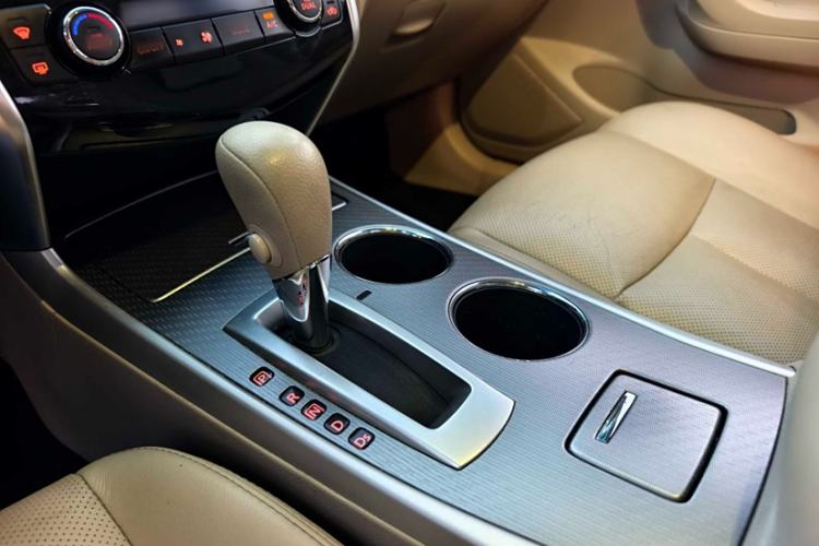 Used Nissan Teana 2016 2.0L XE Fashion Edition
