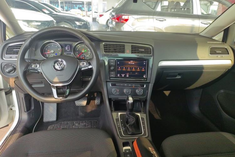 Used Volkswagen Golf 2019 280TSI DSG Comfort Version China V Standard
