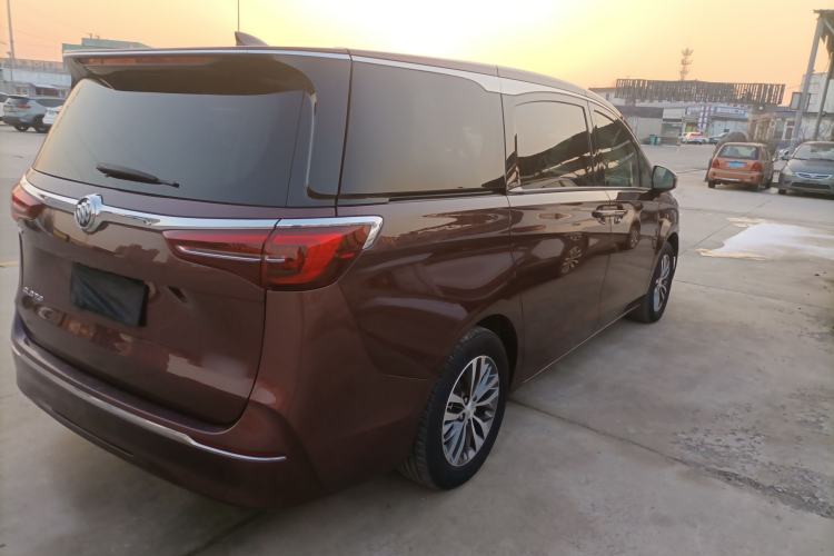 Used Buick GL8 2022 ES Landtrek 653T Comfort Edition