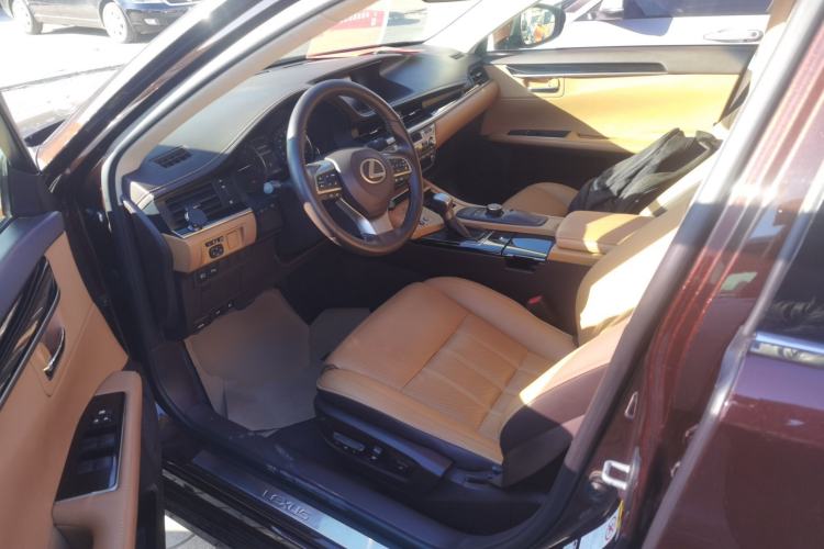 Used Lexus ES 2015 200 Comfort Edition
