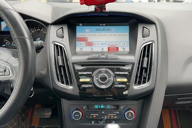 Used Ford Focus 2017 Hatchback 1.6L Automatic Fashion Edition Smart Drive Version
