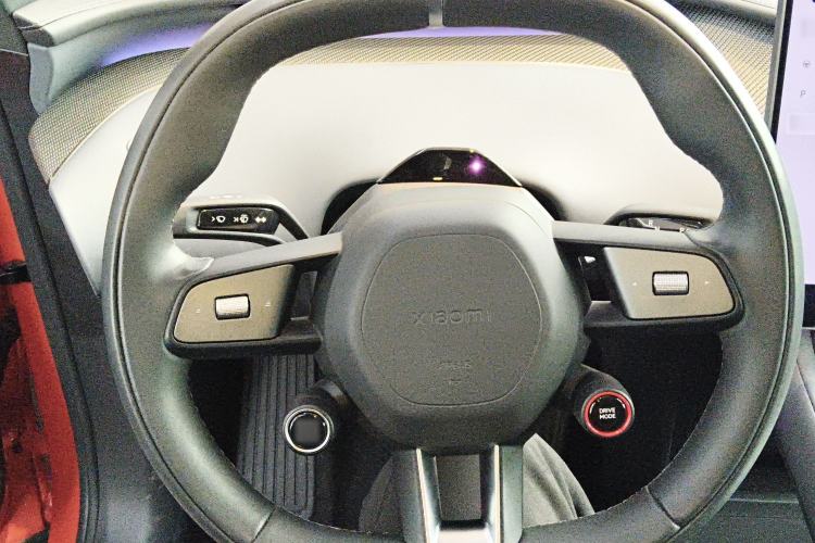 Used  YU7 2025 Ultra-Long Range High-Performance All-Wheel-Drive Max Edition