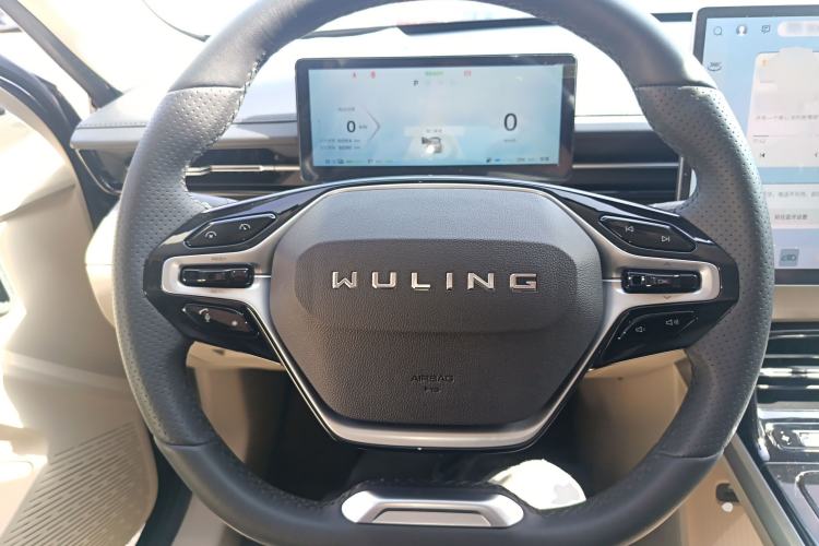 Used Wuling Xingguang 2023 150 Advanced Edition