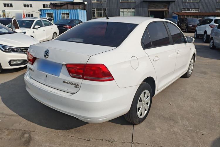 Used Volkswagen Santana 2015 1.6L Automatic Fashion Edition
