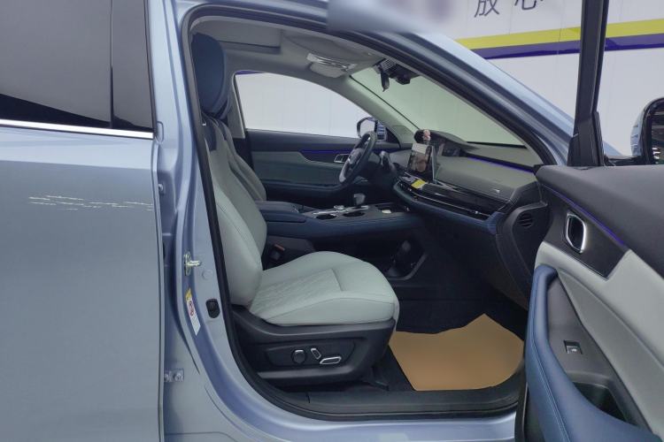 Used Changan UNI-K iDD 2022 Blue Whale iDD 130km 1.5T Prestige Model
