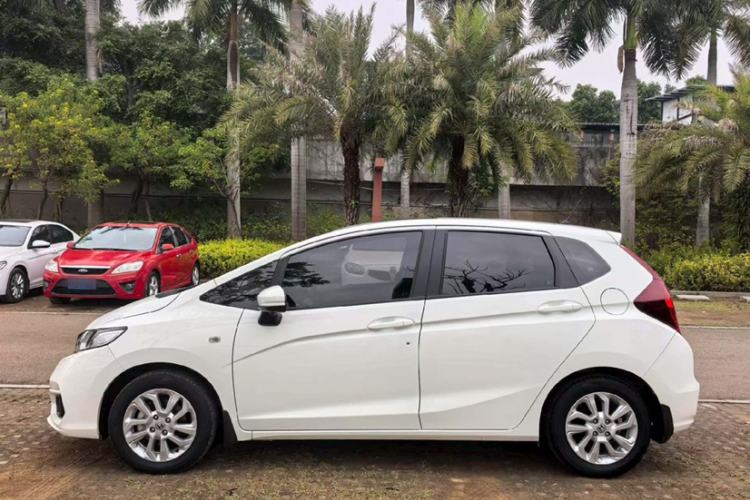 Used Honda Fit 2020 1.5L CVT Comfort Sunroof Version

