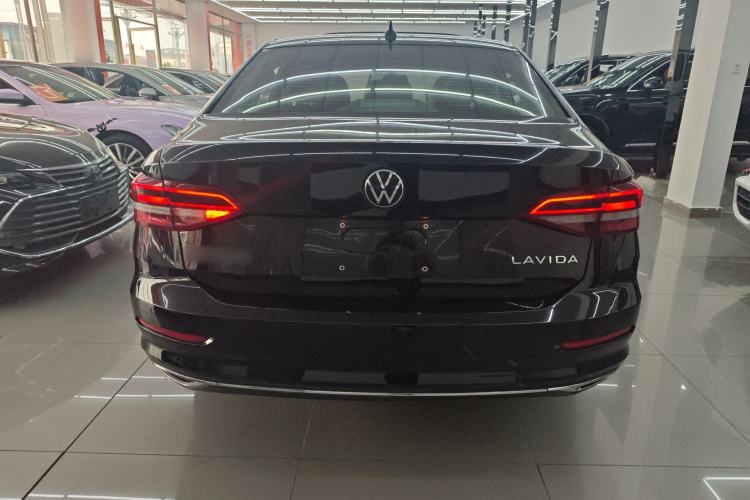 Used Volkswagen Lavida 2022 1.5L Automatic Comfort Edition
