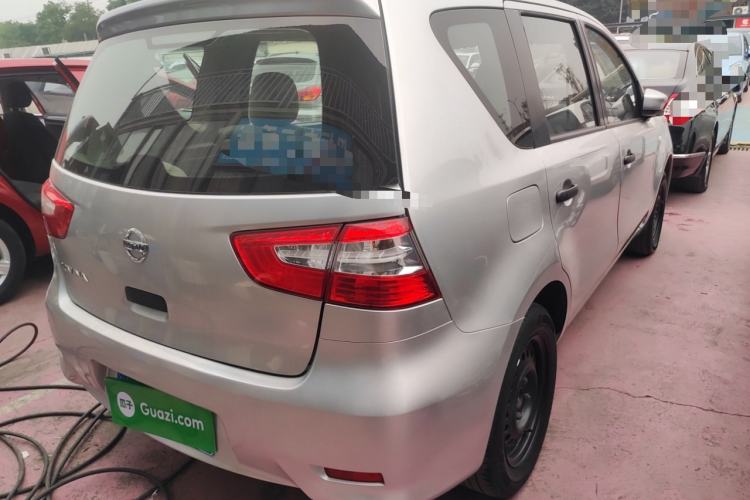 Used Nissan Livina 2015 1.6XE Manual Comfort Edition
