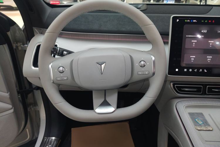 Used  S09 2025 Rear-Drive Ultra+
