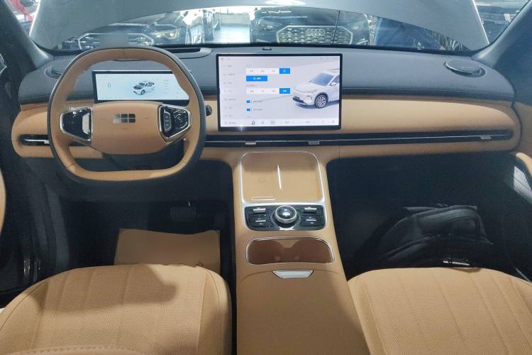 Used  Galaxy Xingjian 7 EM-i 2025 120km Flagship Edition
