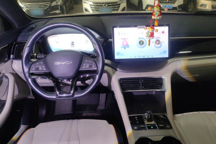 Used BYD Song PLUS New Energy 2023 Champion Edition DM-i 110KM Flagship Model
