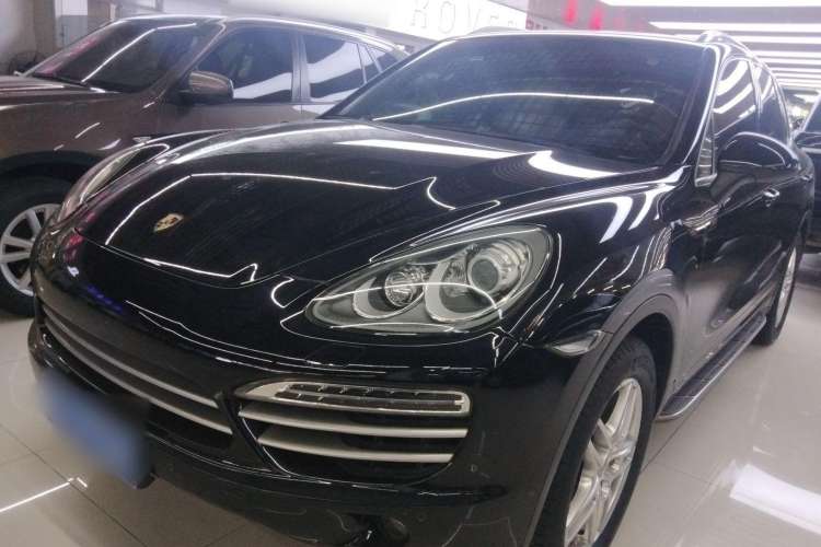 Used Porsche Cayenne 2014 Cayenne Platinum Edition 3.0T