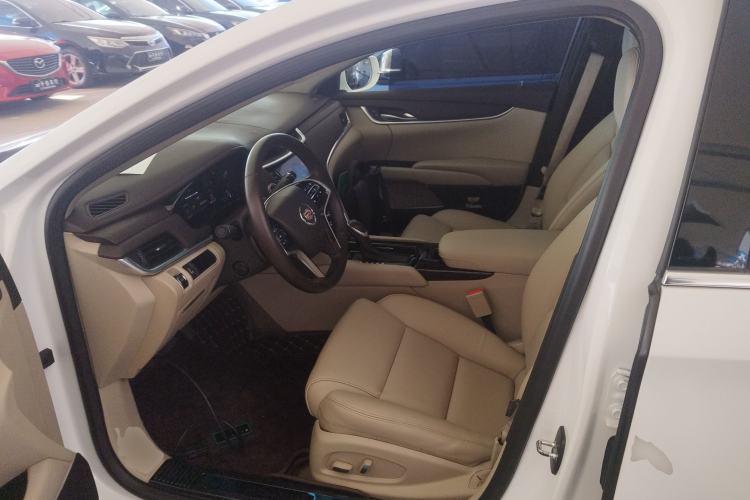 Used Cadillac XTS 2015 28T Comfort Model
