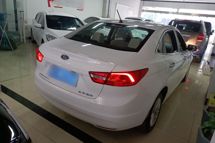 Used Ford Escort 2017 Revised Version 1.5L Manual Comfort Edition
