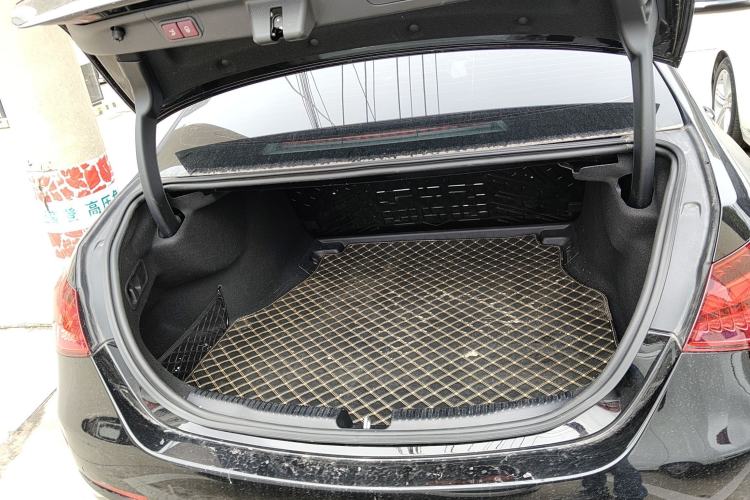 Used Mercedes-Benz C-Class 2022 Facelift C 260 L
