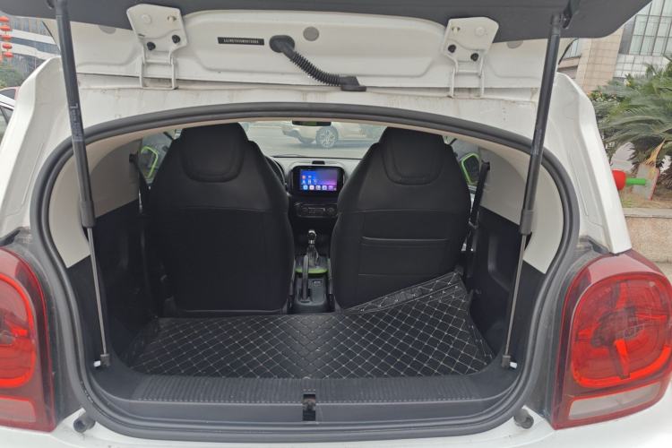 Used Roewe Clever 2021 302km All-Round Version
