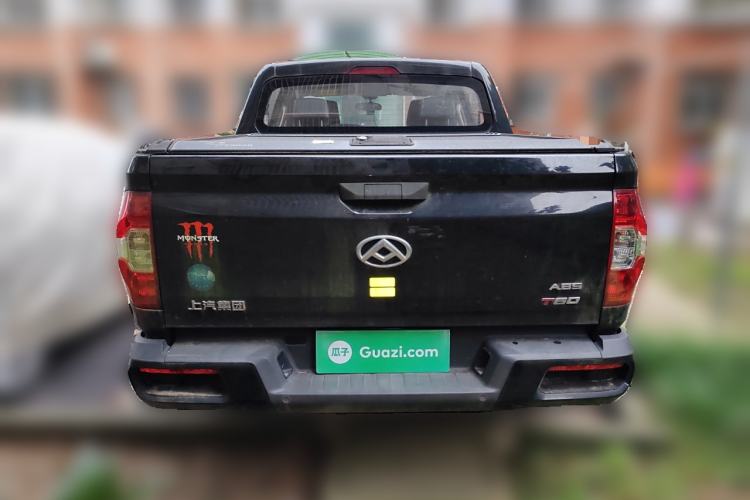 Used SAIC MAXUS T60 2020 2.0T Diesel Manual Two-Wheel Drive High-Ride Pioneer Edition Standard Cab China VI
