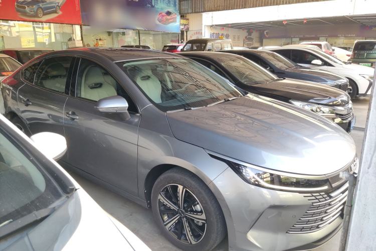 Used BYD Destroyer 05 2022 DM-i 120KM Prestige Model
