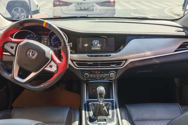 Used Changan Eado 2019 High-Energy Edition 1.6L GDI Manual Pioneer Model China VI Standard
