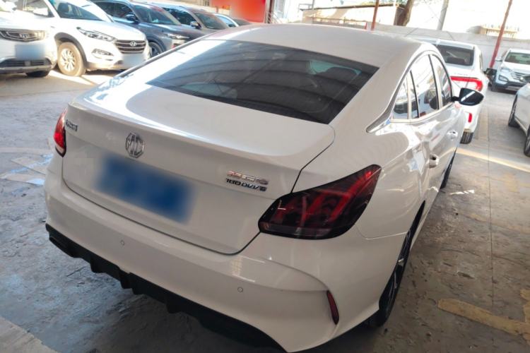 Used MG 5 2022 180 DVVT CVT Youth Style Edition
