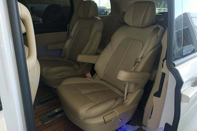 Used Buick GL8 2022 ES Landtrek 653T Luxury Edition
