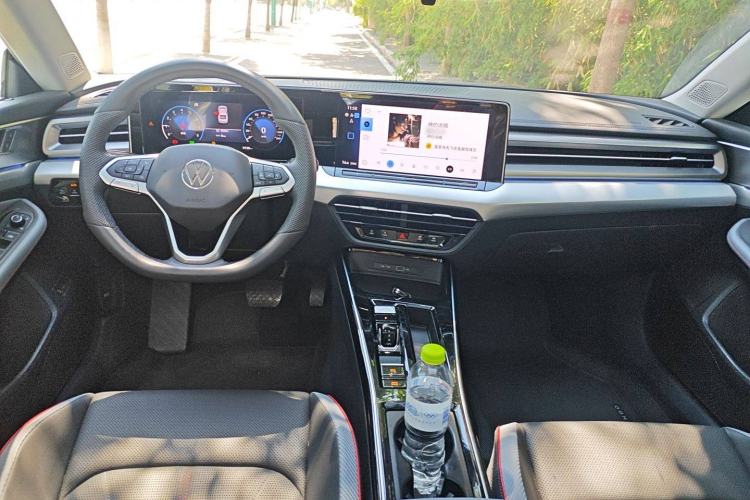 Used Volkswagen Lamando 2024 Lavida L 280TSI DSG Cool & Spicy Edition
