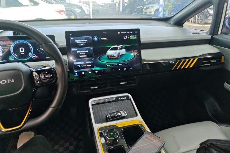 Used AION Y 2022 70 Intelligent Edition Lithium Iron Phosphate