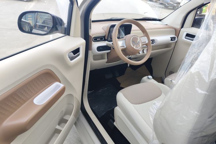 Used Wuling Hongguang MINIEV 2024 3rd Generation 215km Youth Edition
