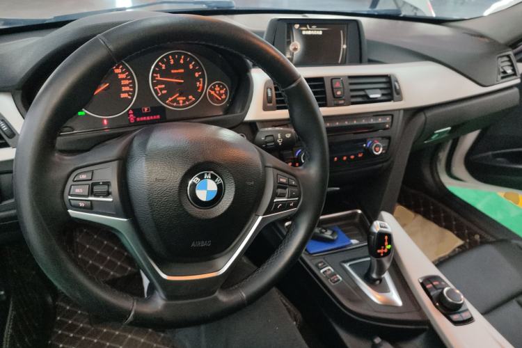 Used BMW 3 Series 2013 320i Sport Touring Edition
