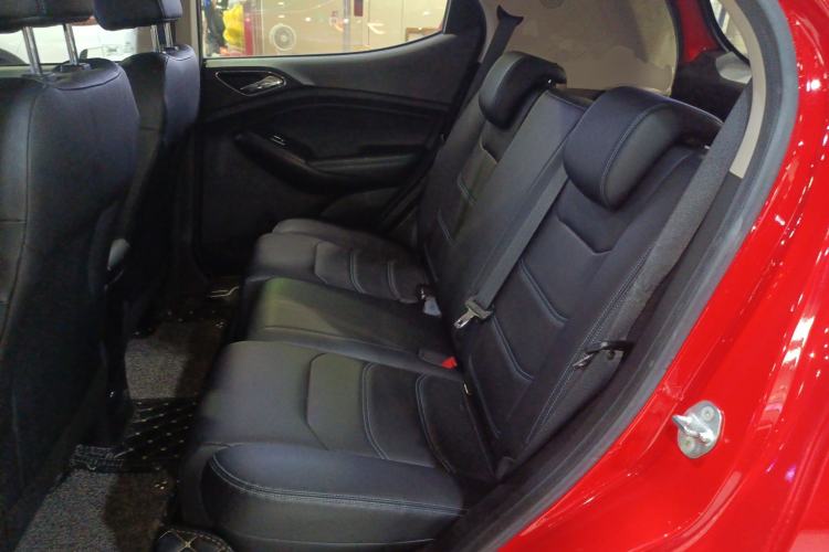 Used BYD Yuan New Energy 2018 EV360 Smart Connected Cool Model
