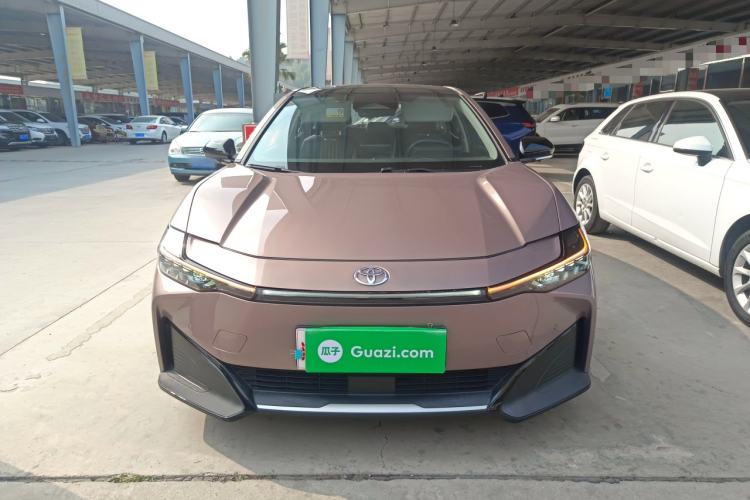 Used Toyota bZ3 2023 616 km Long-Range Premium