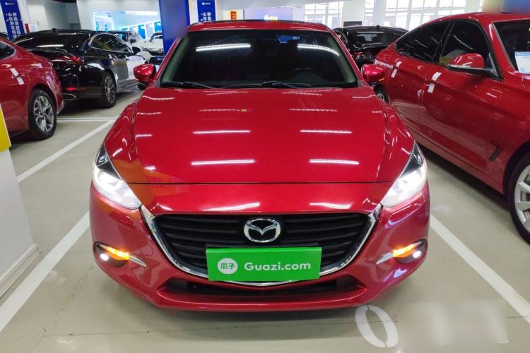 Used Mazda Mazda 3 Axela 2017 Sedan 1.5L Automatic Luxury Model China VI Standard

