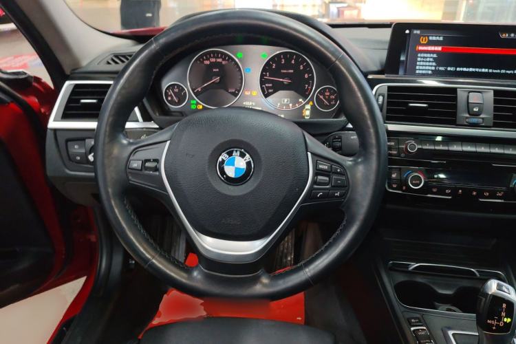 Used BMW 3 Series 2019 320Li Fashion Model
