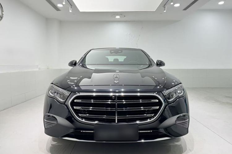 Used Mercedes-Benz E-Class 2024 Refresh E 300 L Stylish Edition
