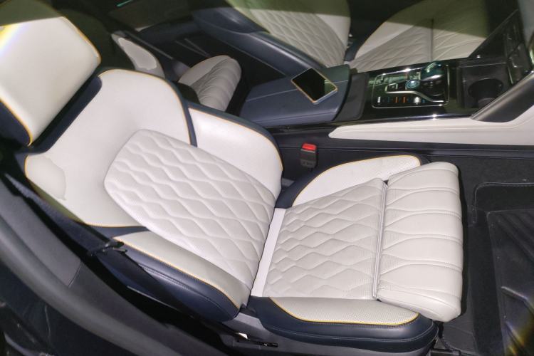 Used BYD Tang New Energy 2022 EV 635 km All-Wheel-Drive Flagship Model